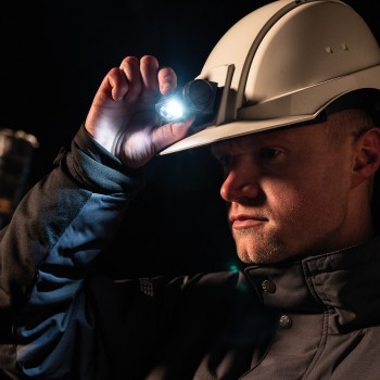 Scangrip 03.5621 HORIZON Kopflampe Arbeitsleuchte mit Sensor für Schutzhelme