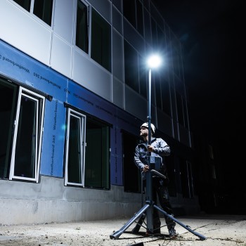 Scangrip 03.6214C TOWER 12 CONNECT LED Flutlichtstrahler mit Stativ 12000 Lumen