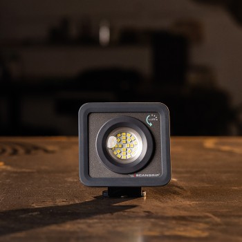 Scangrip 03.6200 NOVA MINI for Life Ultrakompakte Akku-Arbeitsleuchte mit 1000 Lumen