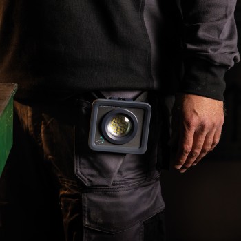 Scangrip 03.6200 NOVA MINI for Life Ultrakompakte Akku-Arbeitsleuchte mit 1000 Lumen