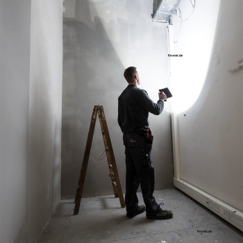 Scangrip 03.6201 NOVA R for Life Akku-Arbeitsleuchte mit 2000 Lumen