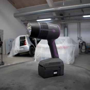 Scangrip 03.5803 UV Gun mit Timer und fahrbarem Stativ für UV Härtung